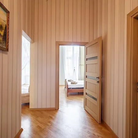 Apartment Teatralnaya Lviv