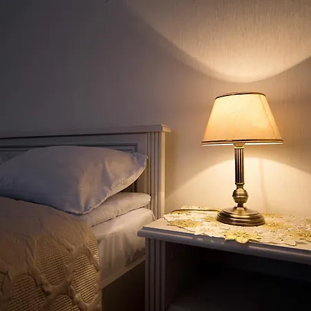 Teatralnaya Apartman Lviv