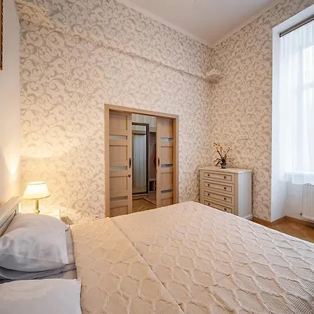 Apartament Teatralnaya Lwów